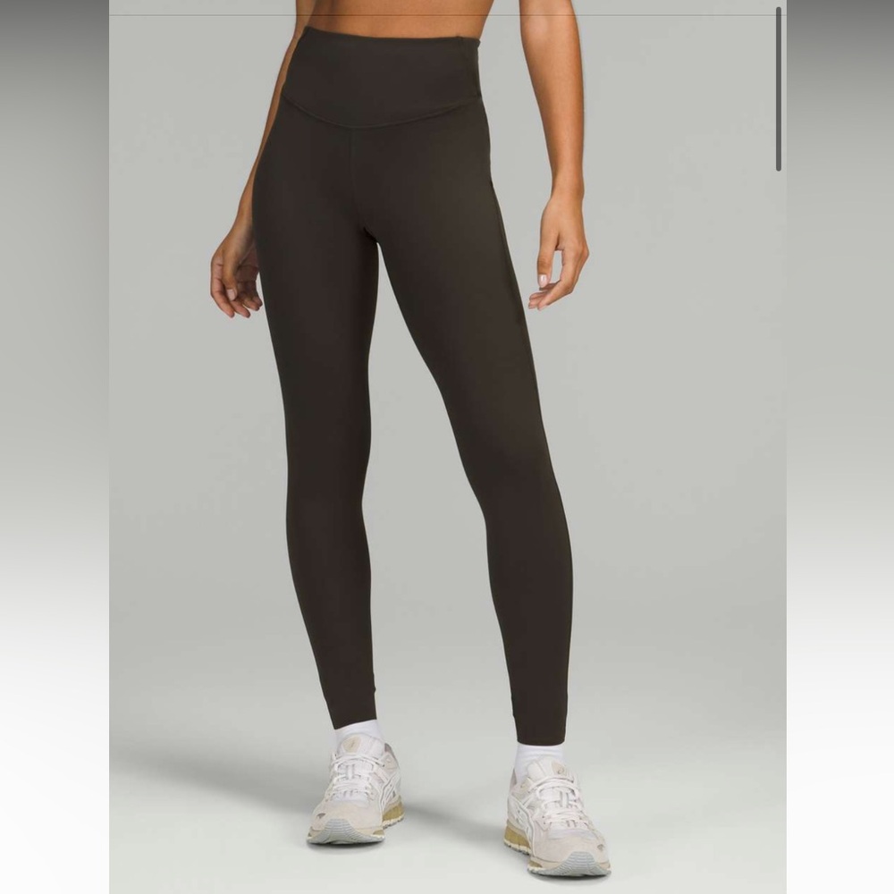 227. Lululemon base Pace HR tight 28”